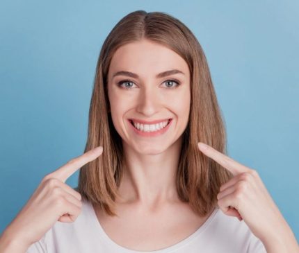 İmplant Yerli + Porselen